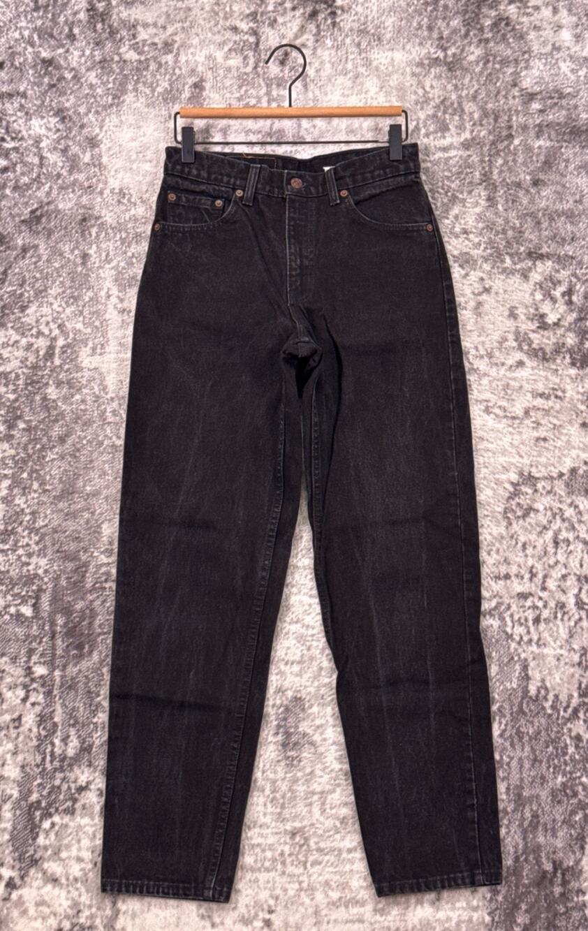 Vintage Levis 28" x 30 Womens 550 Relaxed Fit Tapered Leg Made In USA